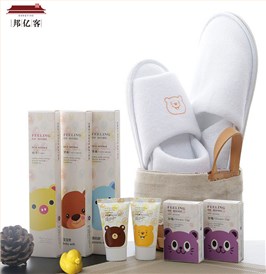 卡通款酒店一次性用品童趣维尼熊系列
